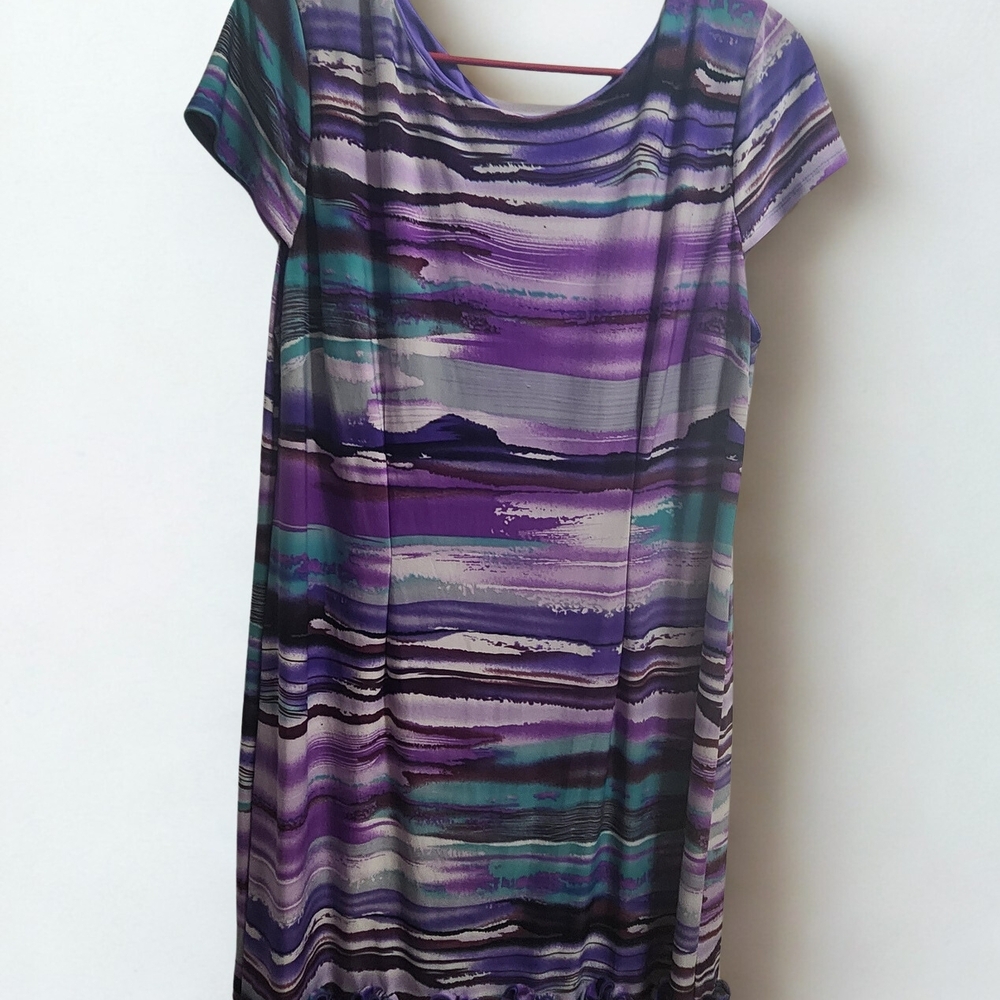 AA Studio Purple Abstract Stripe Shift Dress Ruffle Hem Size 18
